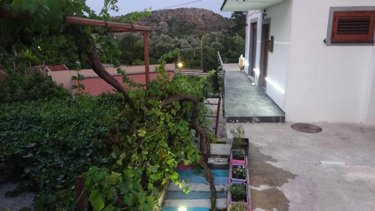 Apartment Kraljica Jelena Virpazar Zewnętrze zdjęcie