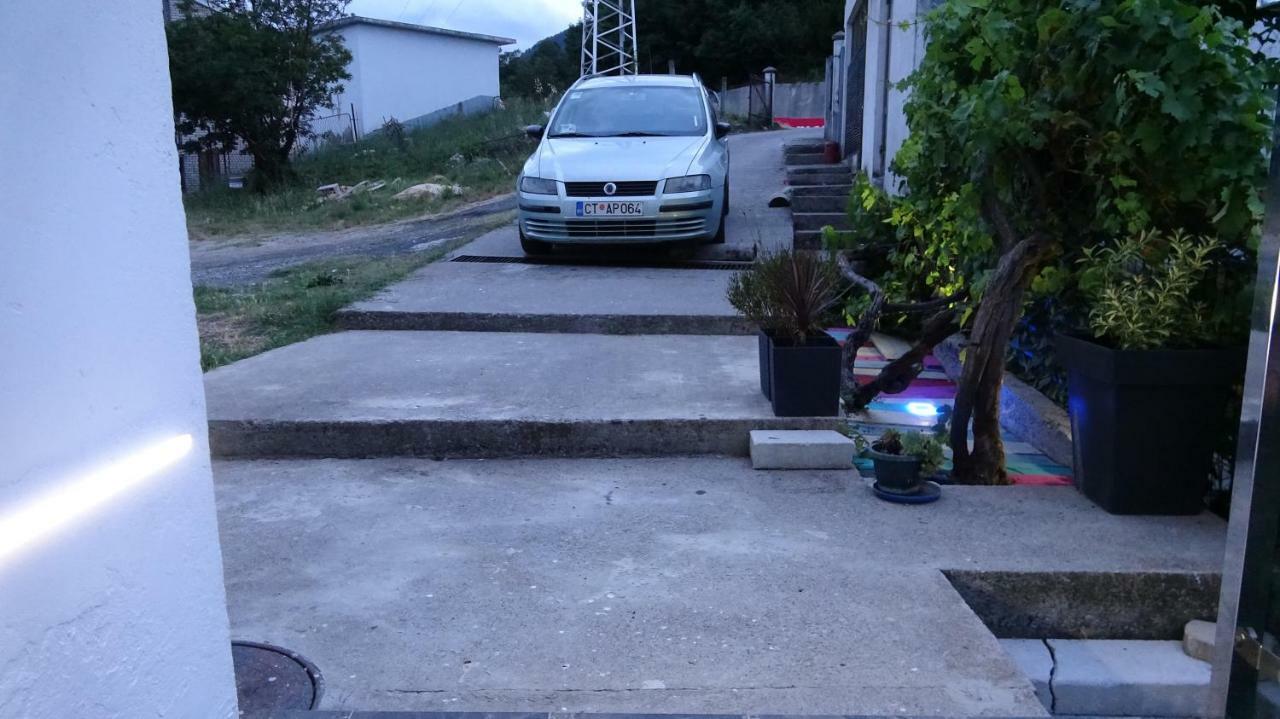 Apartment Kraljica Jelena Virpazar Zewnętrze zdjęcie